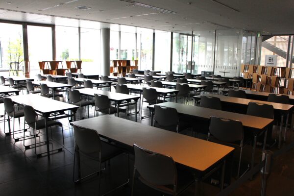 富山国際会議場 参加者860名程の社内発表会（会期１日）