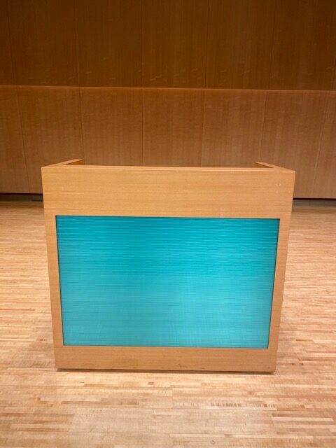 演台(大)